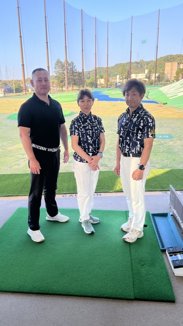 玉谷ゴルフスクールのコーチ3人（忍ケ丘ゴルフセンターにて）